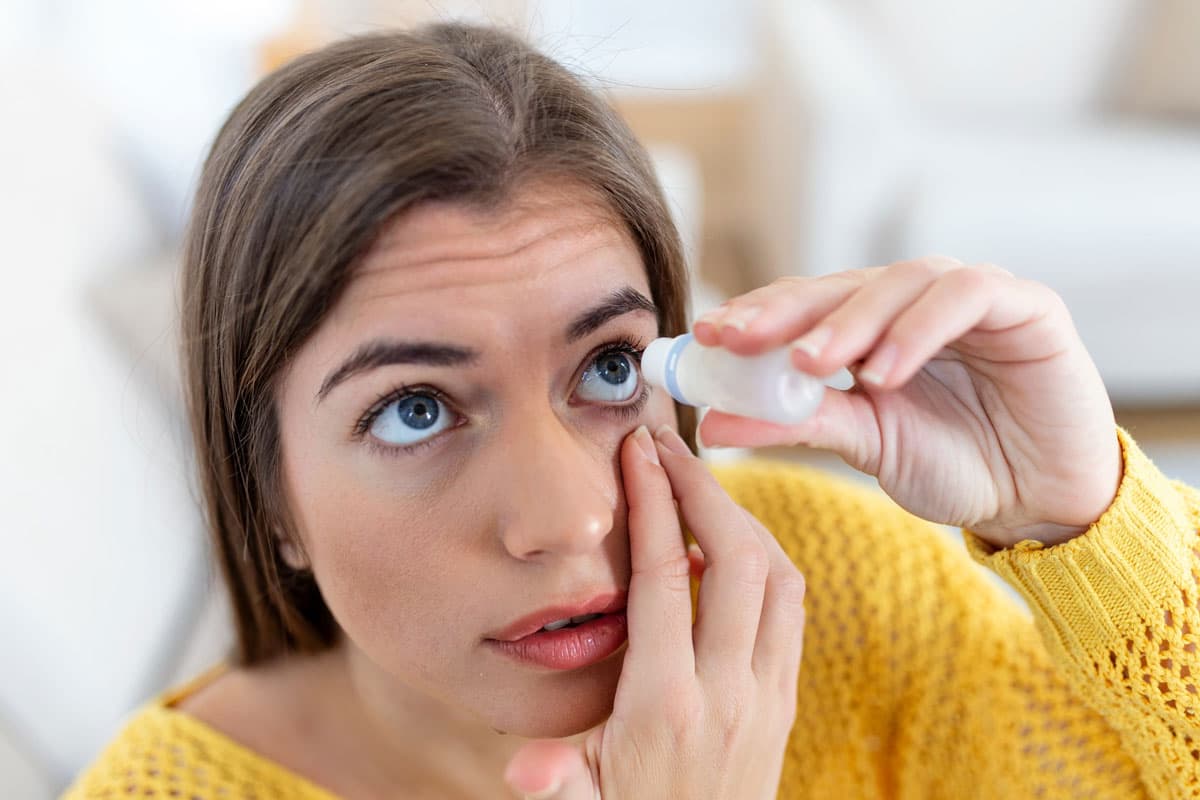 Pakai Tetes Mata saat Puasa, Batal atau Tidak? Ini Penjelasan Ulama