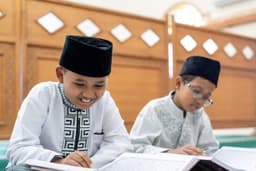 Nuzulul Quran Malam 17 Ramadan, Mengapa Beda dengan Lailatul Qadar?