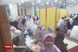 Orang yang Salat Tarawih Malam ke-23, Dijanjikan Kota di Surga