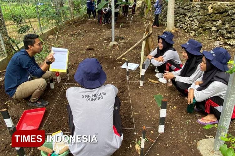 Gelar Kegiatan Ekskavasi, Cara SMAN Punung Rayakan Hari Jadi ke-280 Kabupaten Pacitan